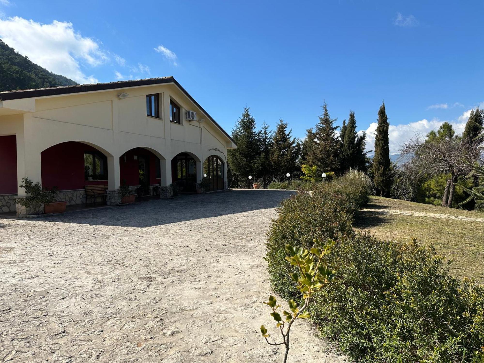 Agriturismo Serra Moneta Santo Stefano Quisquina Exterior foto